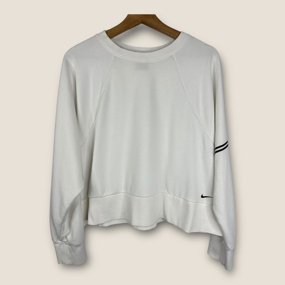 Nike Pro Womens size XL Dri-FIT Get Fit Crew Sweatshirt Cropped dd1955 White
